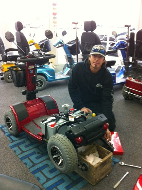 4577168050 Tony Walker repairing 480643