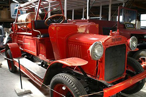 Denby S Fire Engine 300x200
