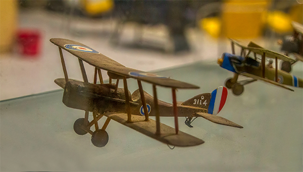 RAF Model Graeme Mudge 600