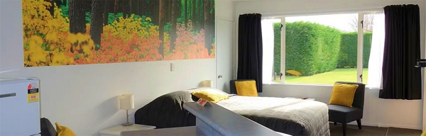Northwood Motor Lodge Room